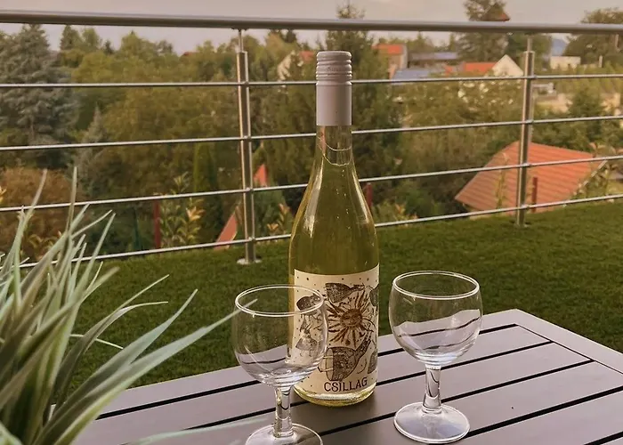 Welcome House Villa *