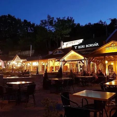 ヴィラ Welcome House