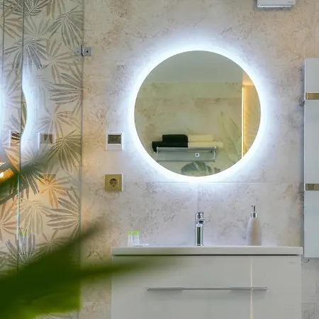 Welcome House ヴィラ エゲル